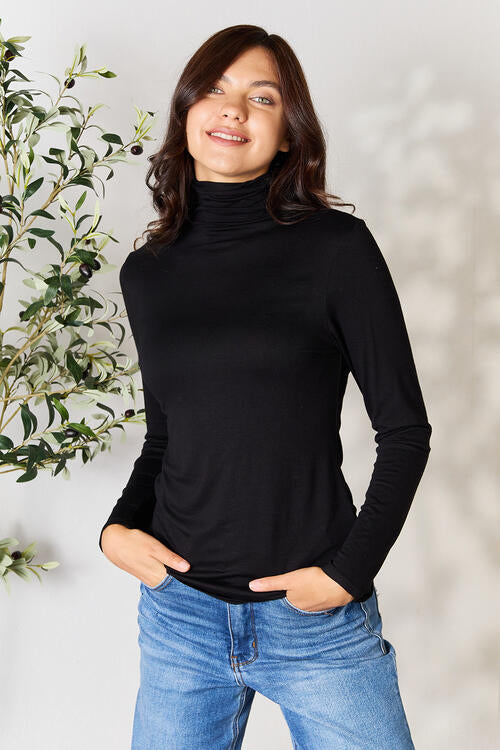 Lucy Turtleneck Blouse