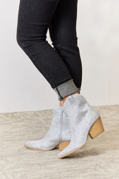 East Lion Corp Rhinestone Ankle Cowboy Boots